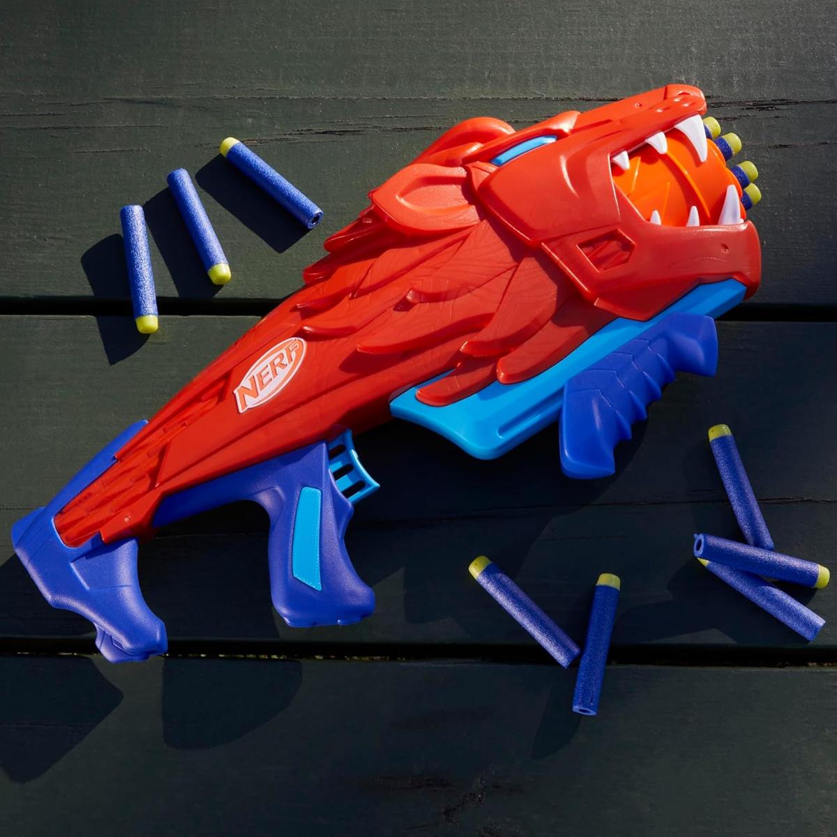 Nerf Junior Wild Lionfury Dart-Blaster – 16 Elite Darts – Easy Play Outdoor Spielzeug für Kinder kaufen – Original Spielwaren / Sonstiges bei DrisoCard